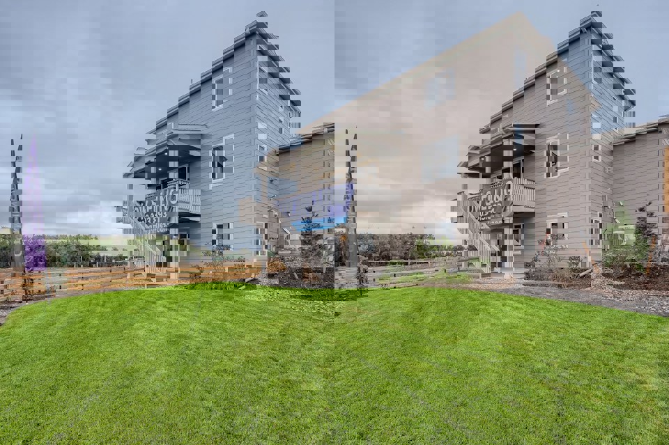 A building with a sign on it.