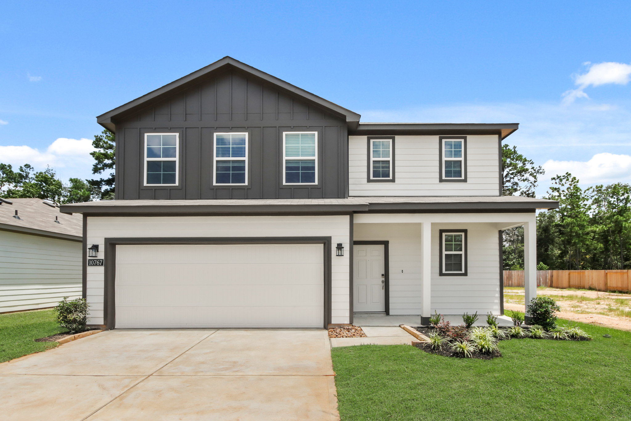 010316 10767 Red Flagstone Drive